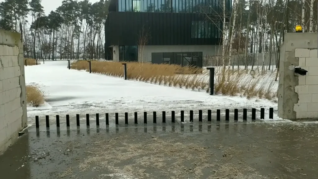 vysúvacia brána do zeme